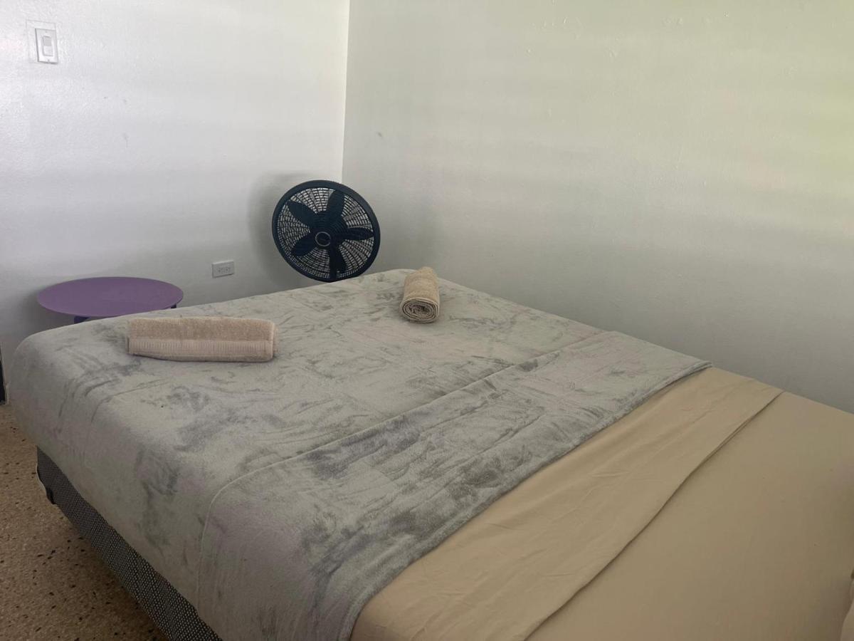 Bayamon Puerto Rico 3 Bedroom Home Exteriör bild